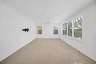 126 Gulfstream, Irvine, CA 92620 - Photo 9