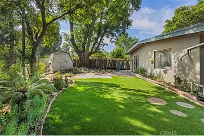 444 Oneida Drive, Pasadena, CA 91107 - Photo 31