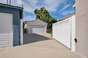 10415 Cumpston, North Hollywood, CA 91601 - Photo 41