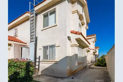 1097 S Marguerita Avenue #D, Alhambra, CA 91803 - Photo 3
