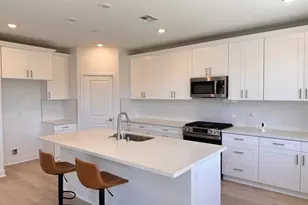 33305 Rusty Ct, Winchester, CA 92596 - Photo 3