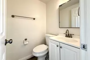 936 Fairway Dr, Colton, CA 92324 - Photo 5