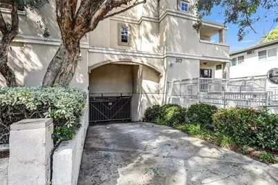 317 E Del Mar #1, Pasadena, CA 91101 - Photo 3