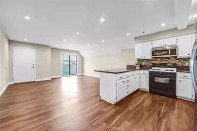 317 E Del Mar #1, Pasadena, CA 91101 - Photo 17