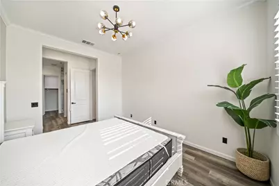 702 E Lemon Swirl, Azusa, CA 91702 - Photo 19