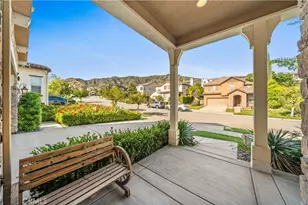 702 E Lemon Swirl, Azusa, CA 91702 - Photo 3