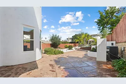 5128 Avenida Hacienda, Tarzana, CA 91356 - Photo 25