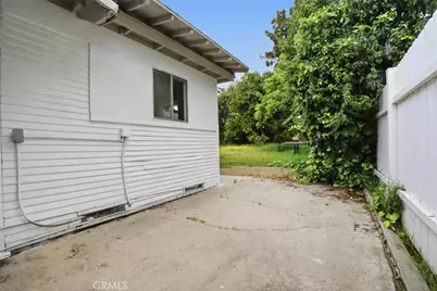 1049 E Claremont, Pasadena, CA 91104 - Photo 17