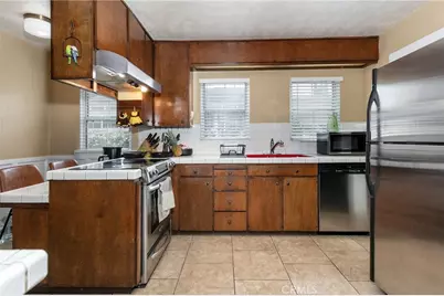 218 N Almansor, Alhambra, CA 91801 - Photo 15