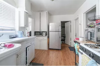 1757 E Villa Street, Pasadena, CA 91106 - Photo 17