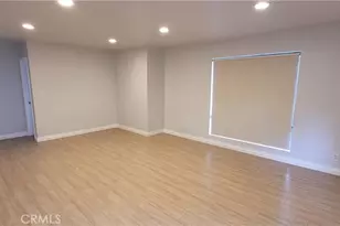 23310 Weller Pl, Woodland Hills, CA 91367 - Photo 7