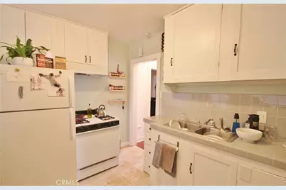 115 S Chester Avenue, Pasadena, CA 91106 - Photo 15