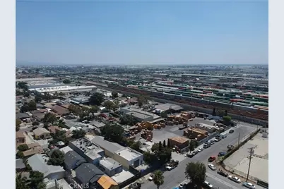 1460 S Bonnie Beach, Commerce, CA 90023 - Photo 7