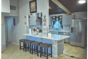 13028 Vaughn St, San Fernando, CA 91340 - Photo 5