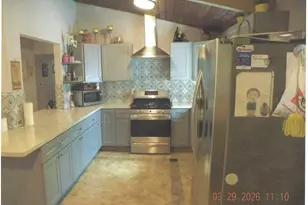 13028 Vaughn St, San Fernando, CA 91340 - Photo 3