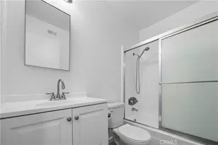 9201 Wakefield Ave, Panorama City, CA 91402 - Photo 19