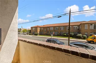 1271 Granville Ave, Los Angeles, CA 90025 - Photo 27