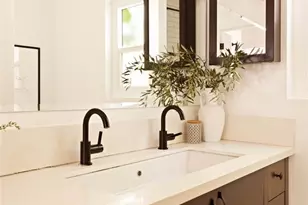 1361 Armadale Ave, Los Angeles, CA 90042 - Photo 31