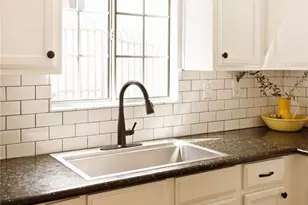 1361 Armadale Ave, Los Angeles, CA 90042 - Photo 21