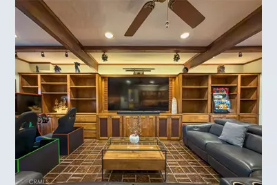 17822 Community, Northridge, CA 91325 - Photo 7