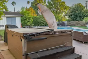17822 Community, Northridge, CA 91325 - Photo 27