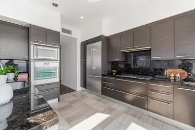 900 W Olympic, Los Angeles, CA 90015 - Photo 13