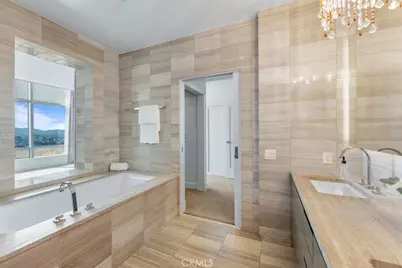 900 W Olympic, Los Angeles, CA 90015 - Photo 29
