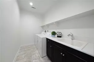 15806 Molly Ave, Chino, CA 91708 - Photo 21