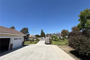 1331 W Maitland, Ontario, CA 91762 - Photo 35