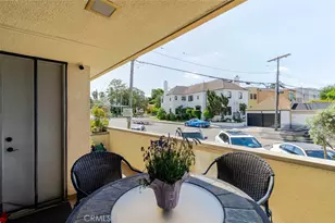 750 S Spaulding Ave, Los Angeles, CA 90036 - Photo 25
