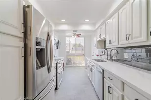 750 S Spaulding Ave, Los Angeles, CA 90036 - Photo 13