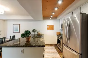 740 N Kings Road, West Hollywood, CA 90069 - Photo 9