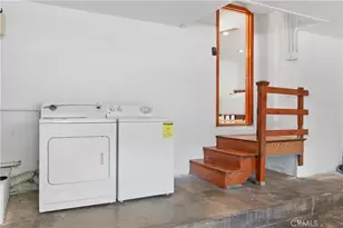 1707 Upperton, Los Angeles, CA 90042 - Photo 37