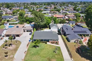1307 E McWood, West Covina, CA 91790 - Photo 49