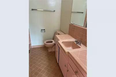 101 N Grand #2, Pasadena, CA 91103 - Photo 17