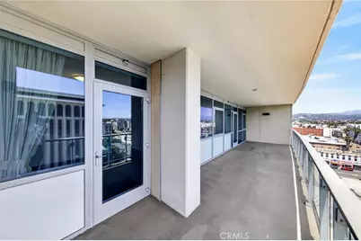 3785 Wilshire Boulevard #1006, Los Angeles, CA 90010 - Photo 17