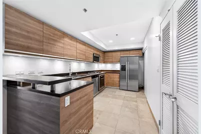3785 Wilshire Boulevard #1006, Los Angeles, CA 90010 - Photo 7