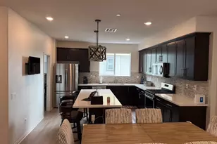 1213 Ironsides Ln, Harbor City, CA 90710 - Photo 7