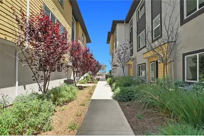 1213 Ironsides Lane, Harbor City, CA 90710 - Photo 3