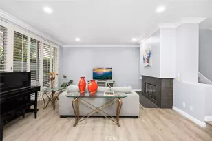 56 Lakefront, Irvine, CA 92604 - Photo 5