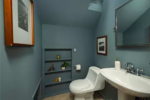 520 S Barrington Ave, Los Angeles, CA 90049 - Photo 25