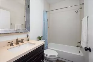 520 S Barrington Ave, Los Angeles, CA 90049 - Photo 35
