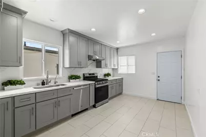 2057 N Eastern, Los Angeles, CA 90032 - Photo 9