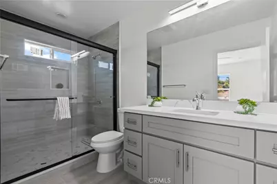 2057 N Eastern, Los Angeles, CA 90032 - Photo 15