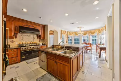 2280 S Oak Knoll Avenue, San Marino, CA 91108 - Photo 9