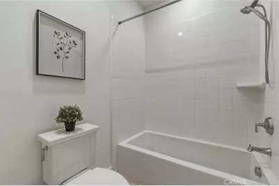 108 Henderson, Irvine, CA 92620 - Photo 25