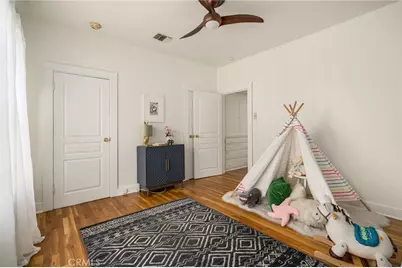 1037 Worcester Avenue, Pasadena, CA 91104 - Photo 21