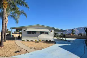 141 N Palomar, San Jacinto, CA 92582 - Photo 1