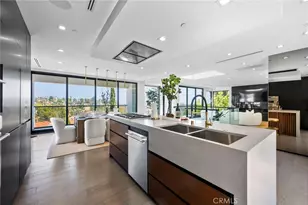 2033 Glencoe, Los Angeles, CA 90068 - Photo 17