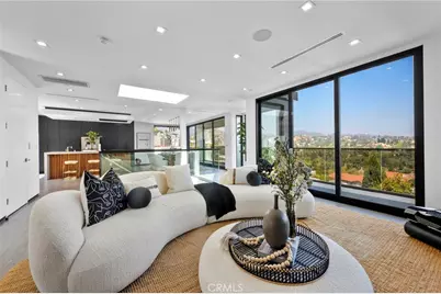 2033 Glencoe, Los Angeles, CA 90068 - Photo 25